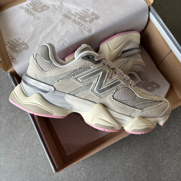 Tênis NB 9060 Feminino Em Couro
