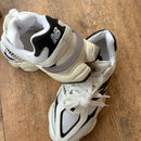 Tenis NB 9060 Em Couro