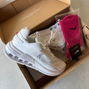 Tenis On Cloudnova Flux