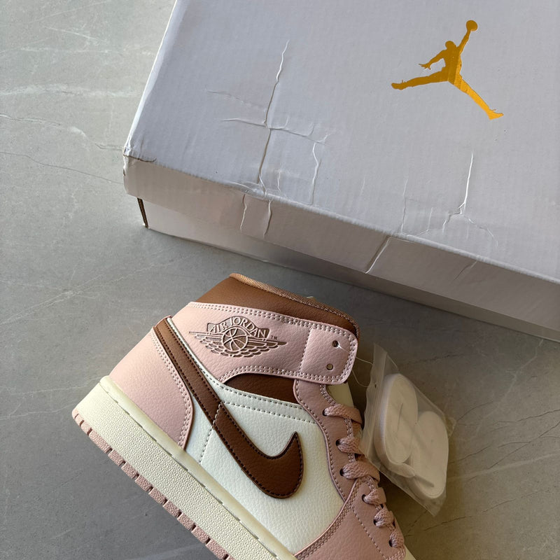 Bota Air Jordan 1
