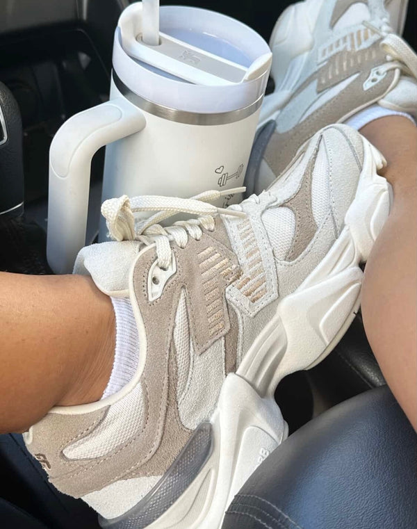 Tênis NB 9060 Feminino Em Couro