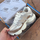 Tenis NB Em Couro Feminino