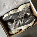 Tênis NB 9060 Em Couro