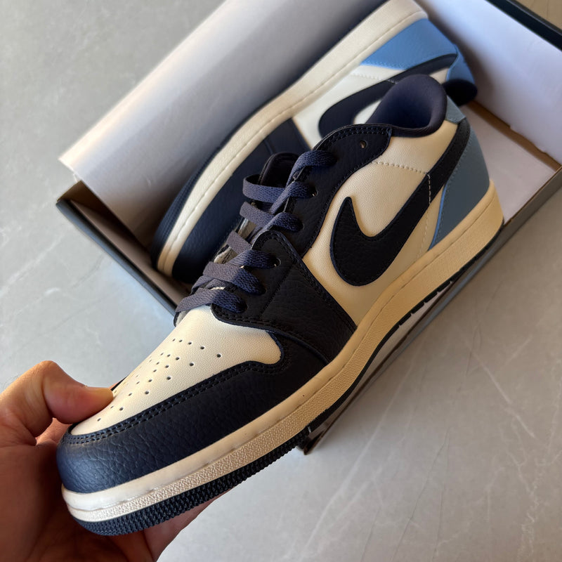 Tênis Air Jordan 1