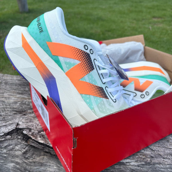 Tênis New Balance Fuelcell Supercomp Elite V4