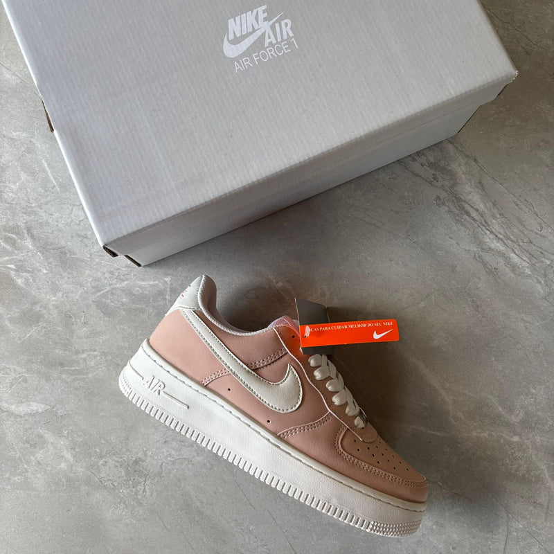 Tenis Nike Air Force Feminino