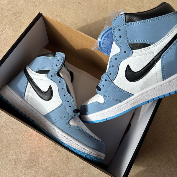 Bota Nike Air Jordan 1 High  "University Blue