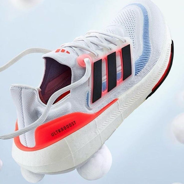 Tênis Adidas Ultraboost Light 23